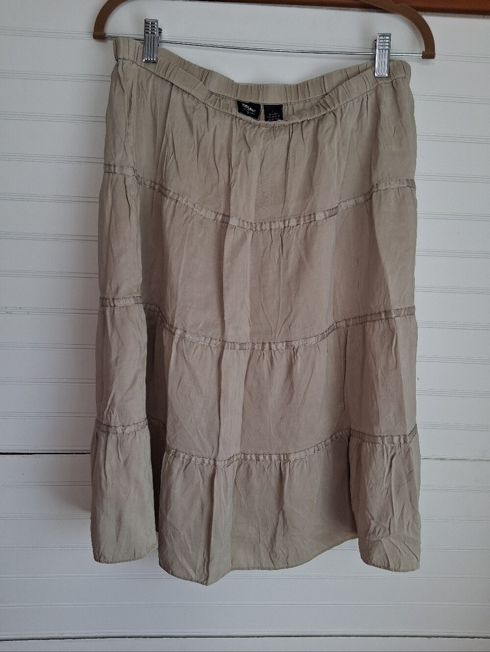 Mossimo Tiered 100% Silk Peasant Midi Skirt Elastic Waist in Beige Size L